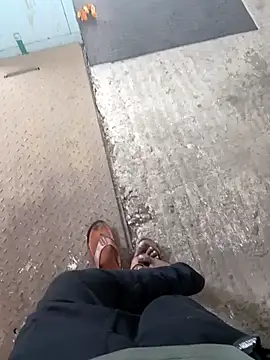 Snapshot of tamil000000 chatting on 10/07/25, 05:04 tamil000000 online show from 10/07/25, 05:04