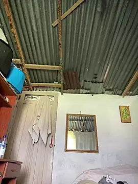 Snapshot of ElNegroRony chatting on 01/16/25, 05:23 ElNegroRony online show from 01/16/25, 05:23