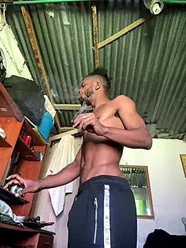 Snapshot of ElNegroRony chatting on 09/23/25, 03:26 ElNegroRony online show from 09/23/25, 03:26