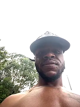 Snapshot of ElNegroRony chatting on 11/15/25, 01:18 ElNegroRony online show from 11/15/25, 01:18