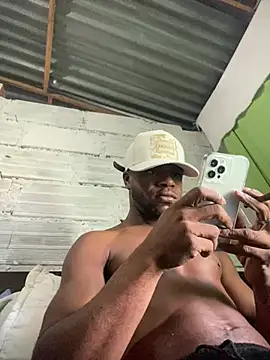 Snapshot of ElNegroRony chatting on 02/05/26, 02:22 ElNegroRony online show from 02/05/26, 02:22