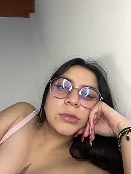 Cassie-millers online show from 12/18/24, 09:08