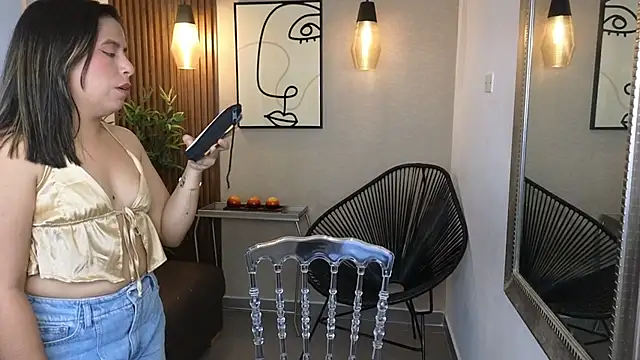 Sharlotte Milk online show from 11/10/25, 10:47