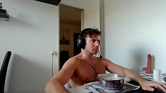 alpha-hunk online show from 04/01/26, 02:14