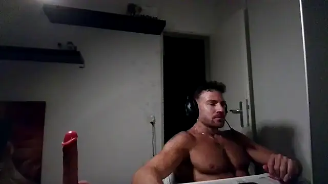 alpha-hunk online show from 05/22/26, 09:31