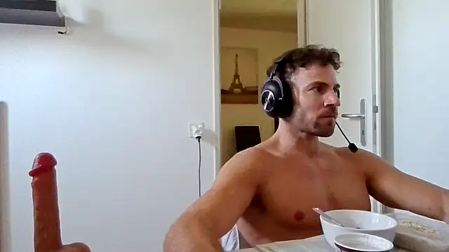 alpha-hunk online show from 05/25/26, 10:43