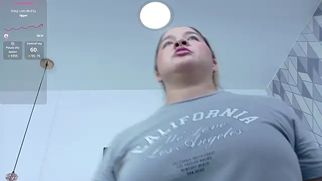 collegepawglovedaddy online show from 04/12/26, 08:14