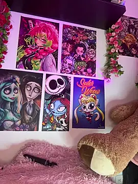 Snapshot of ariiel_ chatting on 11/08/25, 04:51 ariiel online show from 11/08/25, 04:51