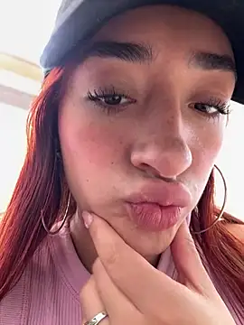 Snapshot of ariiel_ chatting on 03/01/26, 04:42 ariiel online show from 03/01/26, 04:42