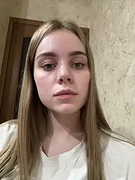 SIlviaBeyt online show from 09/23/25, 07:17