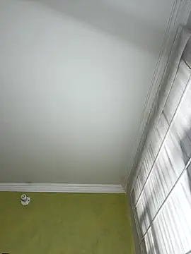 aurora divine online show from 11/22/25, 01:10