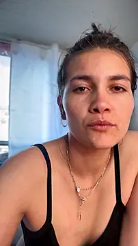 aurora divine online show from 07/21/26, 07:05