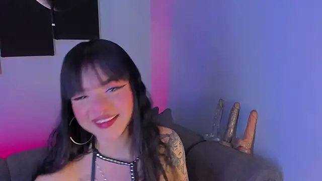 maddy walker online show from 12/26/24, 08:11