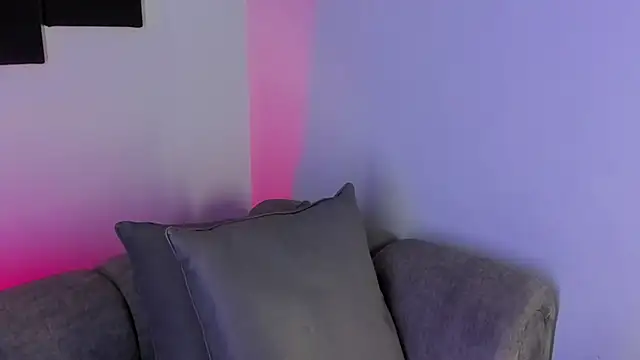 maddy walker online show from 12/31/24, 12:54