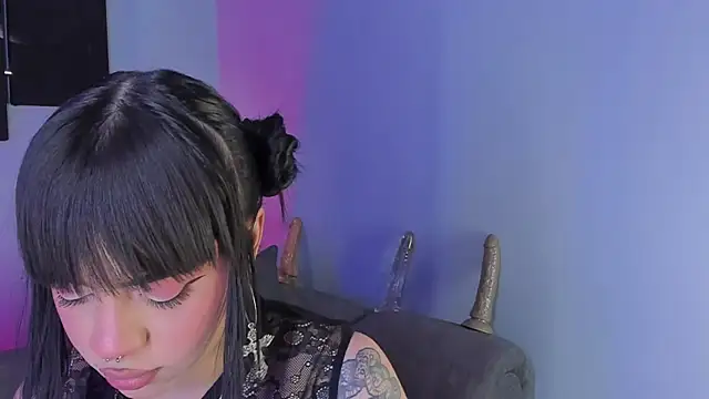 maddy walker online show from 01/09/25, 12:03