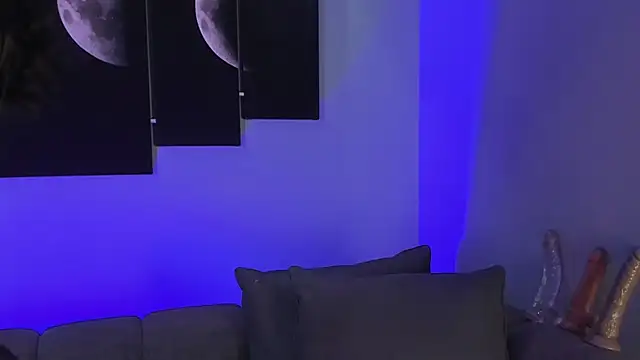 maddy walker online show from 01/10/25, 08:37