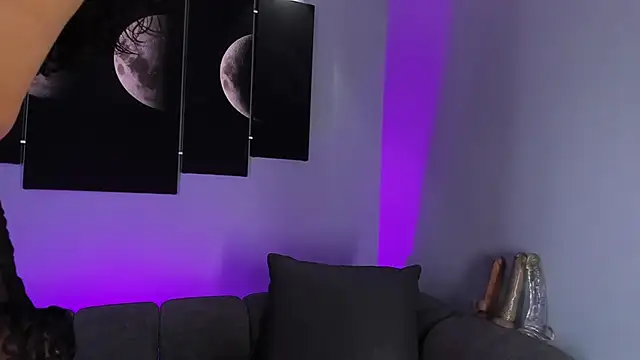 maddy walker online show from 01/21/25, 08:32