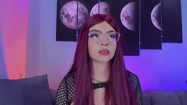 maddy walker online show from 06/03/26, 12:08