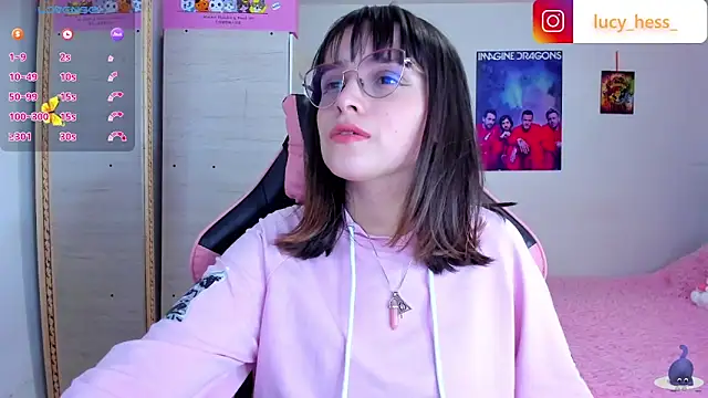 Lucyy-hess online show from 02/05/26, 09:08