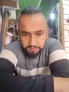 Snapshot of sabor_Latino_bdsm chatting on 01/12/25, 04:40 sabor Latino bdsm online show from 01/12/25, 04:40