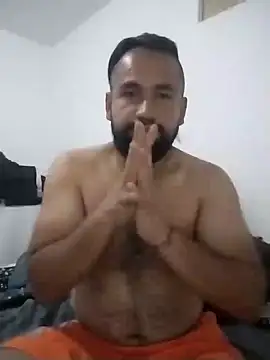 Snapshot of sabor_Latino_bdsm chatting on 02/10/25, 01:03 sabor Latino bdsm online show from 02/10/25, 01:03