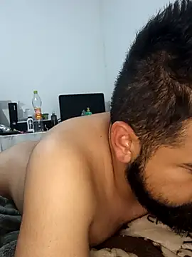 Snapshot of sabor_Latino_bdsm chatting on 10/19/25, 04:18 sabor Latino bdsm online show from 10/19/25, 04:18