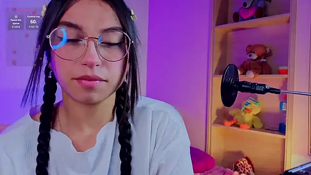 MadyJackson online show from 04/22/26, 11:34