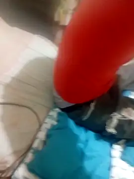 Snapshot of Ariel-paziva chatting on 04/04/26, 01:59 Ariel-paziva online show from 04/04/26, 01:59