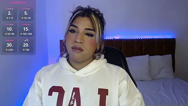 alexiaaross online show from 11/04/25, 05:28