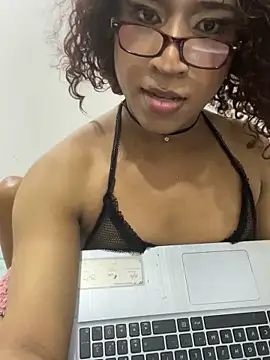 zahrivk1 online show from 12/08/24, 11:51