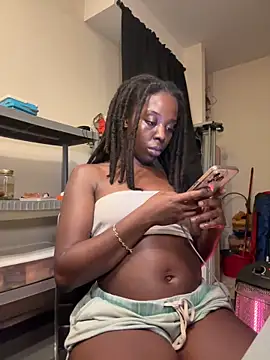 choclatepeaach online show from 11/23/25, 12:21