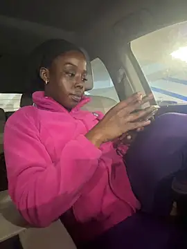 choclatepeaach online show from 03/31/26, 04:07