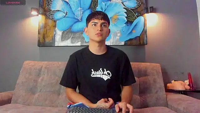 Lyam ap online show from 12/18/25, 07:58