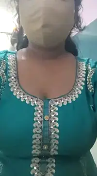 Snapshot of Dr_Chhaya chatting on 02/26/25, 08:48 Dr Chhaya online show from 02/26/25, 08:48