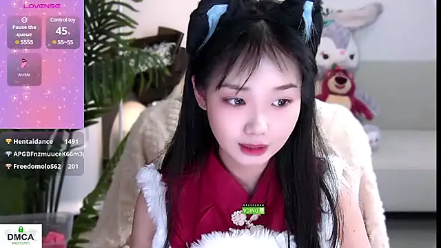 Snapshot of Sheep-1 chatting on 12/31/24, 02:58 Sheep-1 online show from 12/31/24, 02:58