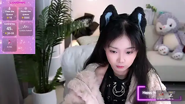 Snapshot of Sheep-1 chatting on 01/09/25, 02:33 Sheep-1 online show from 01/09/25, 02:33
