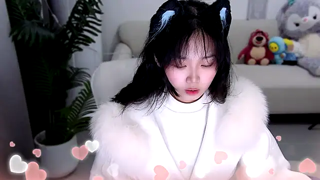 Snapshot of Sheep-1 chatting on 03/10/25, 11:10 Sheep-1 online show from 03/10/25, 11:10
