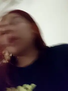 Snapshot of Caro_kitty- chatting on 02/21/25, 01:11 Caro kitty- online show from 02/21/25, 01:11