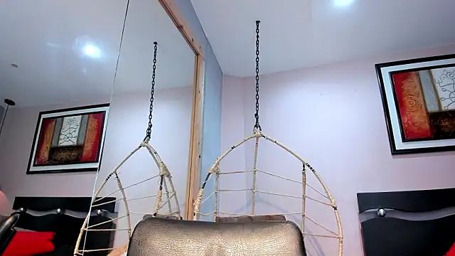 ebbafernandez  online show from 03/23/26, 12:09