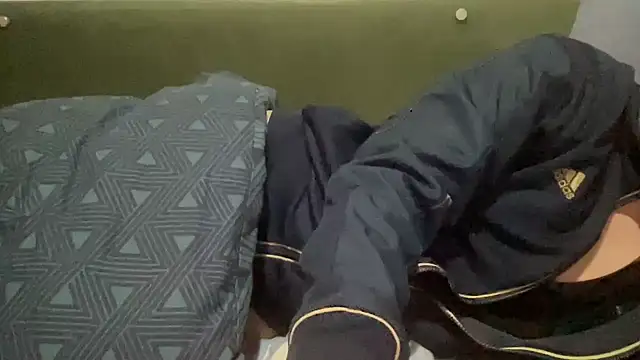 alarasissy online show from 04/19/26, 10:34