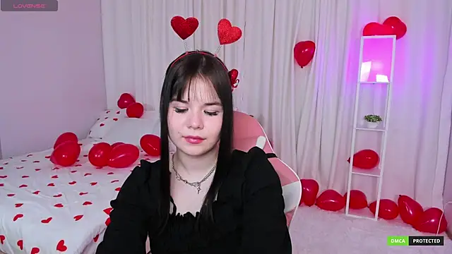 Snapshot of ClaireFaers_ chatting on 02/14/25, 08:26 ClaireFaers  online show from 02/14/25, 08:26