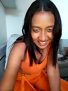 cami victoria online show from 01/13/25, 07:21