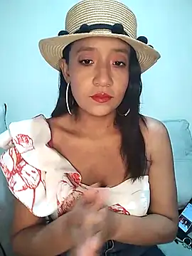 cami victoria online show from 02/13/25, 07:21