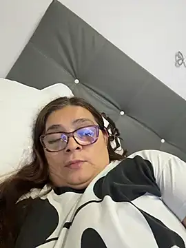 AntonellaAlondra4 online show from 03/11/26, 03:45