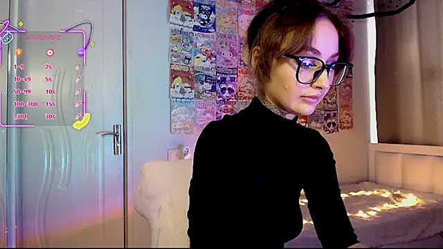 Snapshot of Milky_way_UwU chatting on 11/28/25, 09:23 Milky way UwU online show from 11/28/25, 09:23