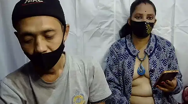 Snapshot of Pramila_Manish chatting on 12/11/24, 02:54 Pramila Manish online show from 12/11/24, 02:54