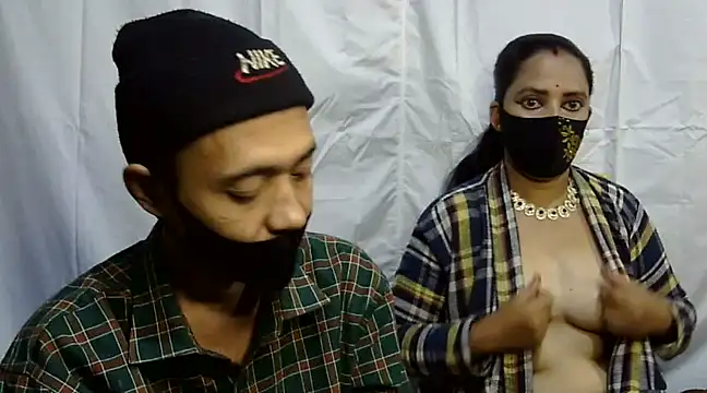 Snapshot of Pramila_Manish chatting on 12/12/24, 05:48 Pramila Manish online show from 12/12/24, 05:48