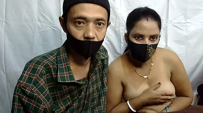 Snapshot of Pramila_Manish chatting on 12/13/24, 04:49 Pramila Manish online show from 12/13/24, 04:49