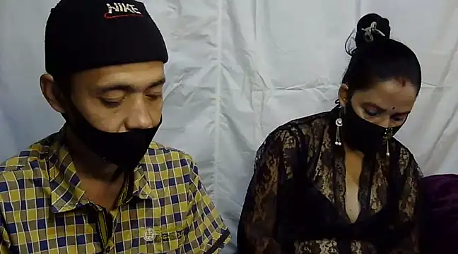 Snapshot of Pramila_Manish chatting on 12/27/24, 12:12 Pramila Manish online show from 12/27/24, 12:12