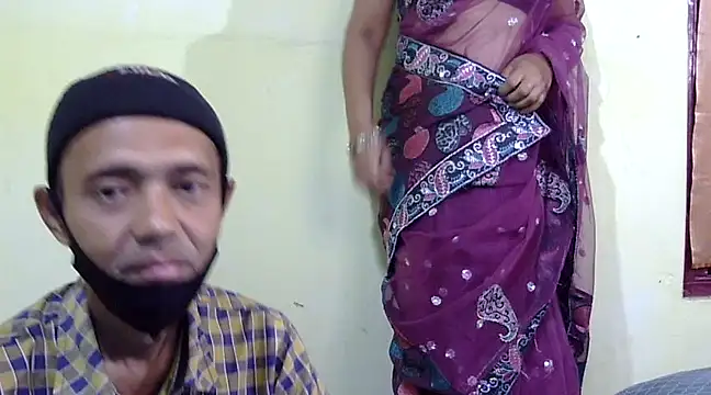 Snapshot of Pramila_Manish chatting on 02/16/25, 04:10 Pramila Manish online show from 02/16/25, 04:10